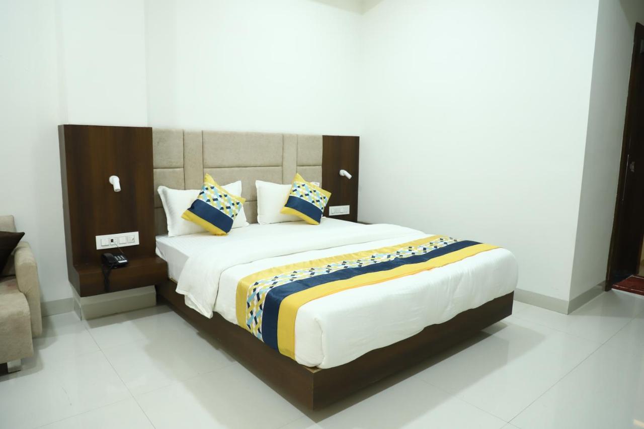 Hotel Singhnature Khandwa Экстерьер фото
