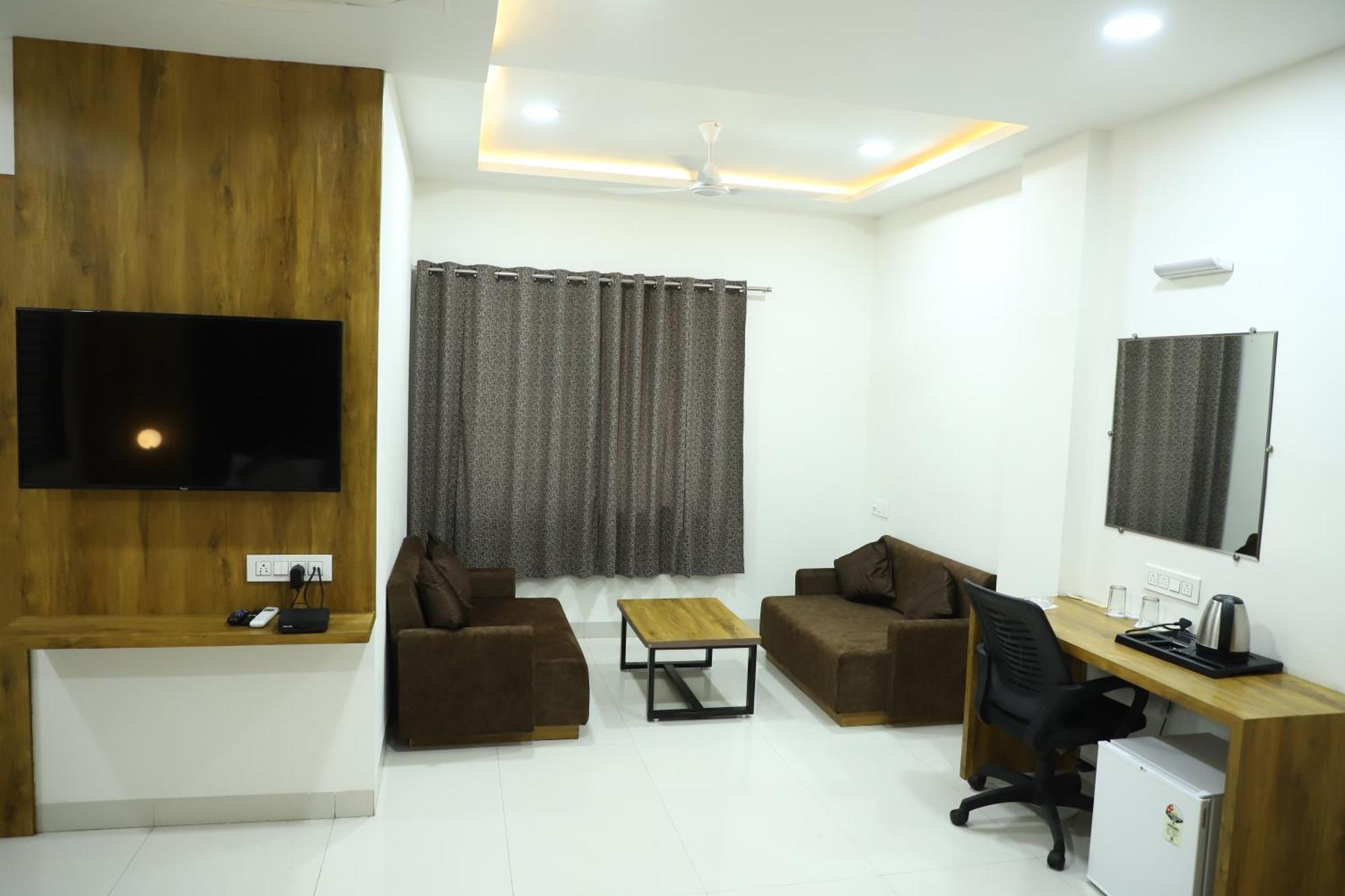 Hotel Singhnature Khandwa Экстерьер фото