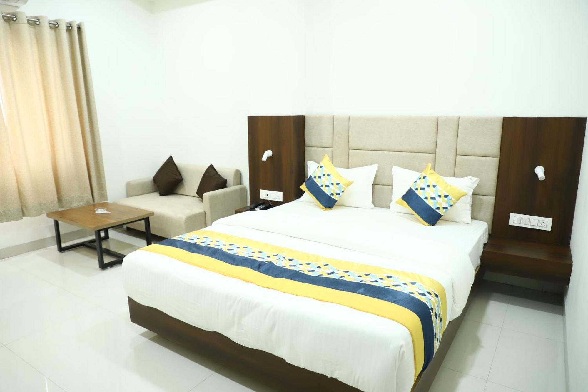 Hotel Singhnature Khandwa Экстерьер фото